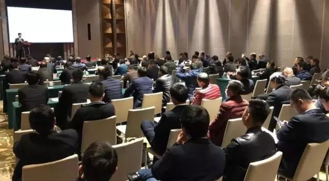 鐵路工程高品質(zhì)機(jī)制砂制造技術(shù)交流會(huì)