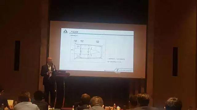 九九智能環(huán)保品牌總監(jiān)姜嘉在會(huì)上作專(zhuān)題演講